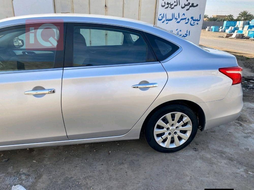 نيسان سنترا